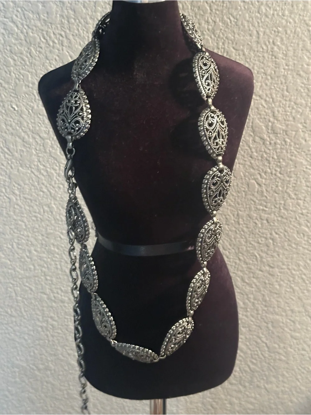 Vintage Concho Belt Silver Tone Teardrop Filigree South Western Style 28” S